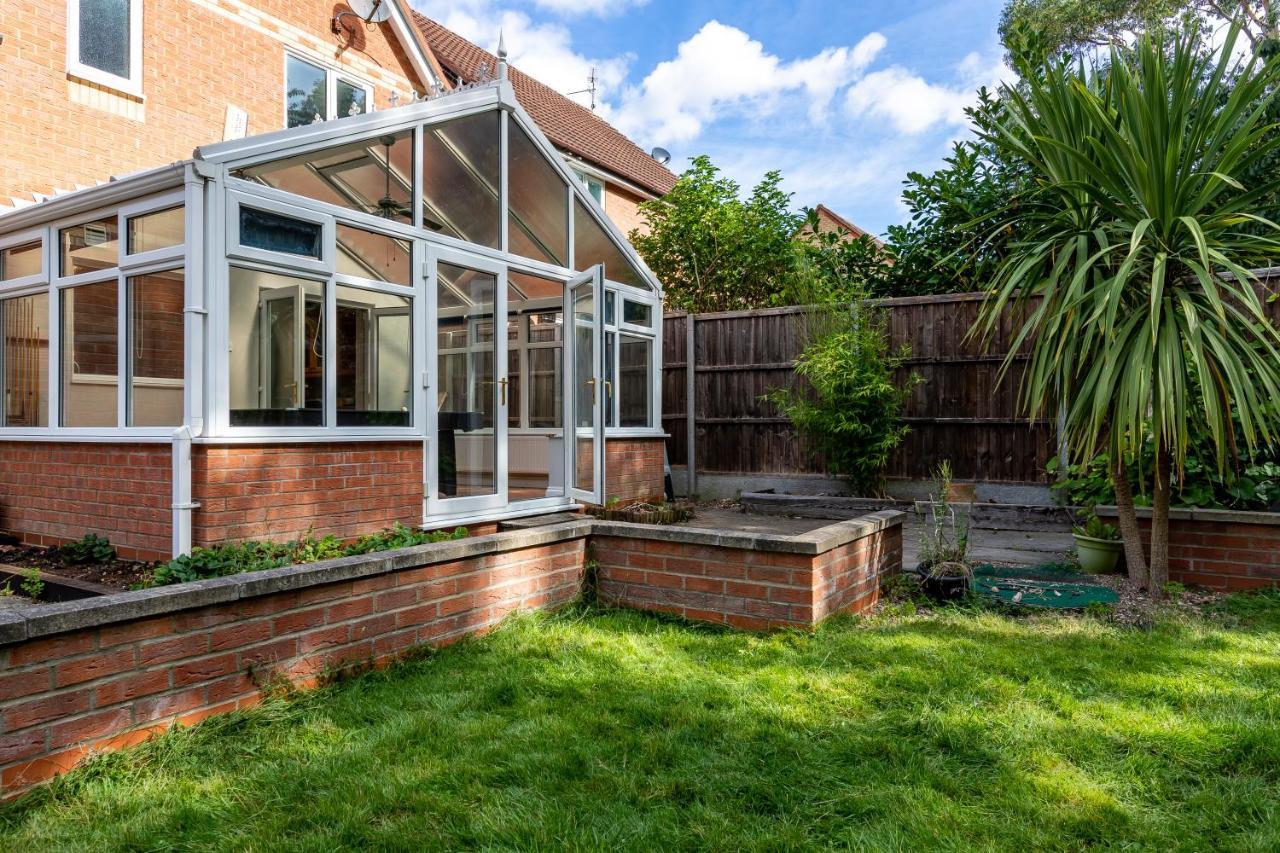 Chandlers House ピーターバラ エクステリア 写真